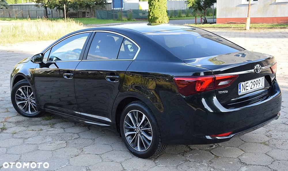 Toyota Avensis 2.0 D-4D Prestige - 6