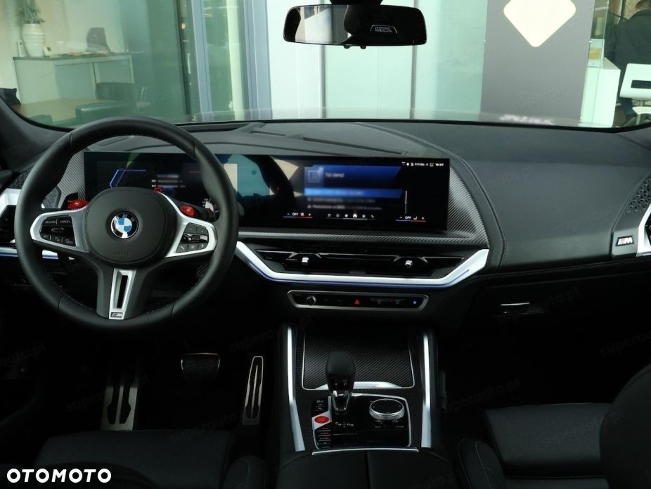 BMW XM - 11