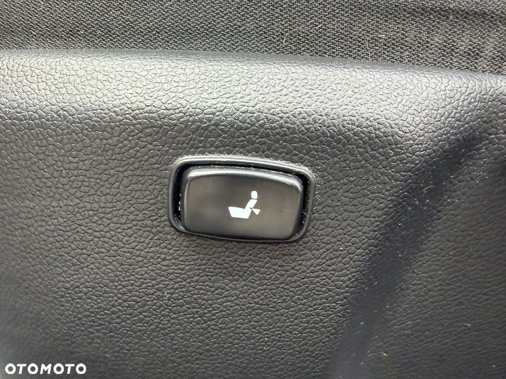 Kia Ceed 1.6 GDI DCT Platinum Edition - 25