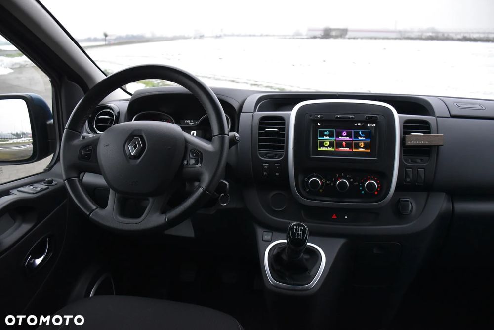 Renault Trafic Grand 2.0 dCi - 17