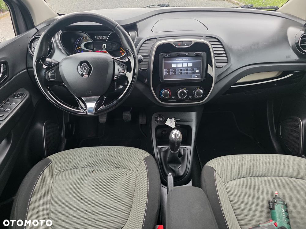 Renault Captur - 19