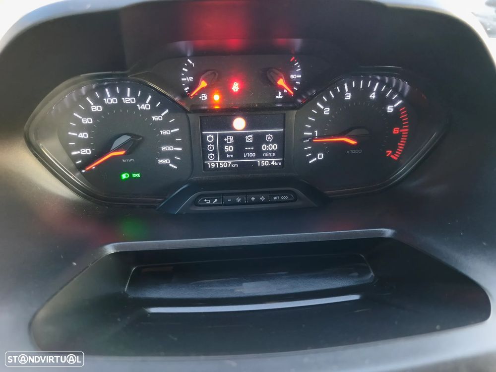 Peugeot Rifter BlueHDI 100 L1 Active Pack - 21