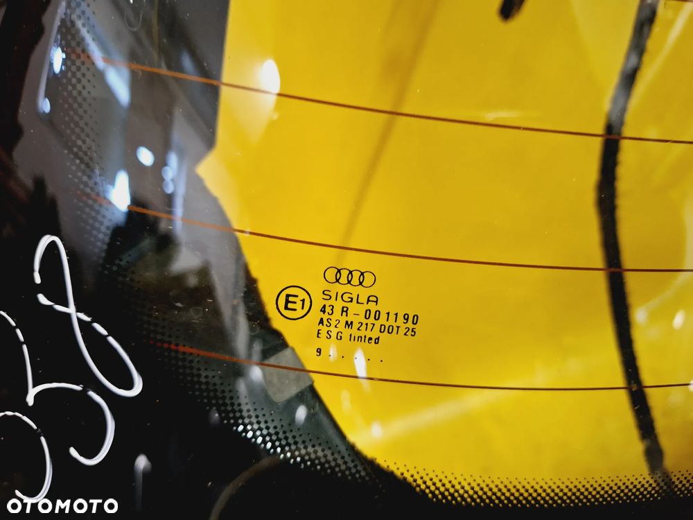 KLAPA TYLNA SZYBA BAGAŻNIKA AUDI A3 8L LAK: LY9B NR338 - 4