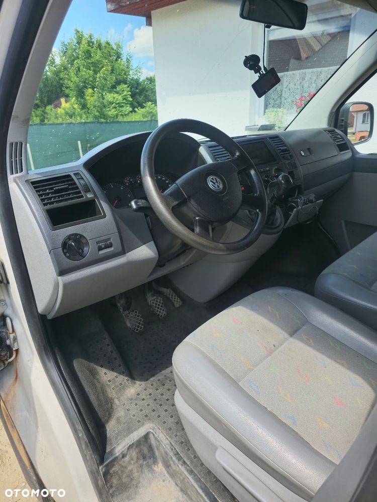 Volkswagen Transporter - 5