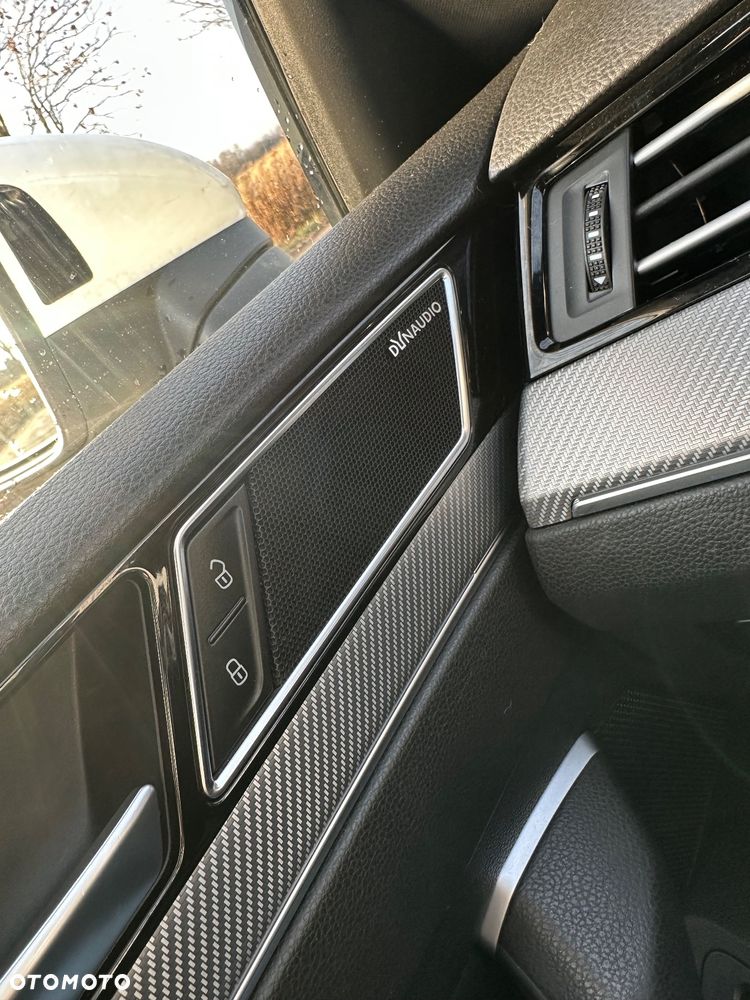 Volkswagen Arteon 2.0 TDI Bi-Turbo SCR 4Mot R-Line Edition DSG - 21