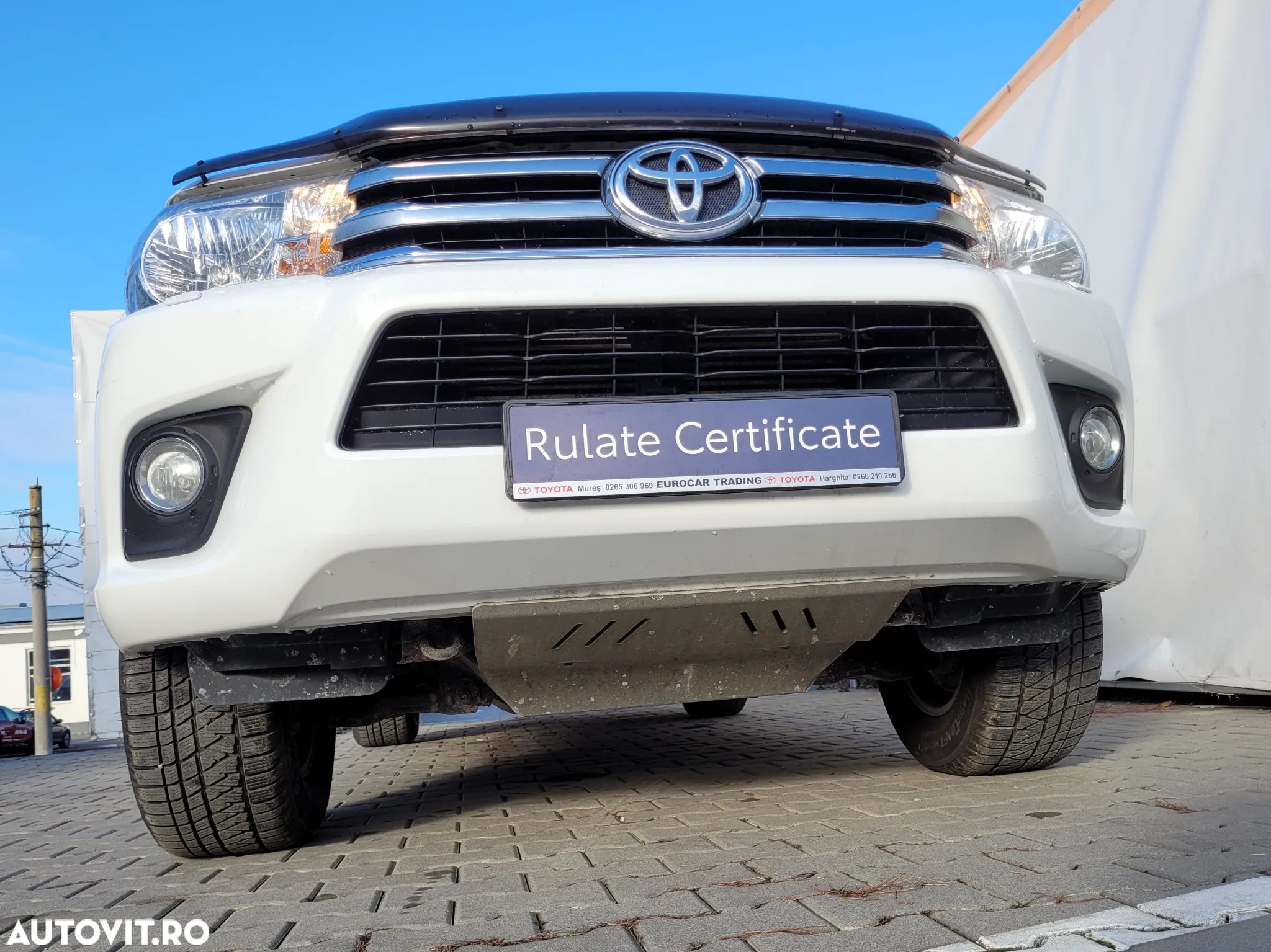 Toyota Hilux 4x4 Double Cab A/T Style - 11