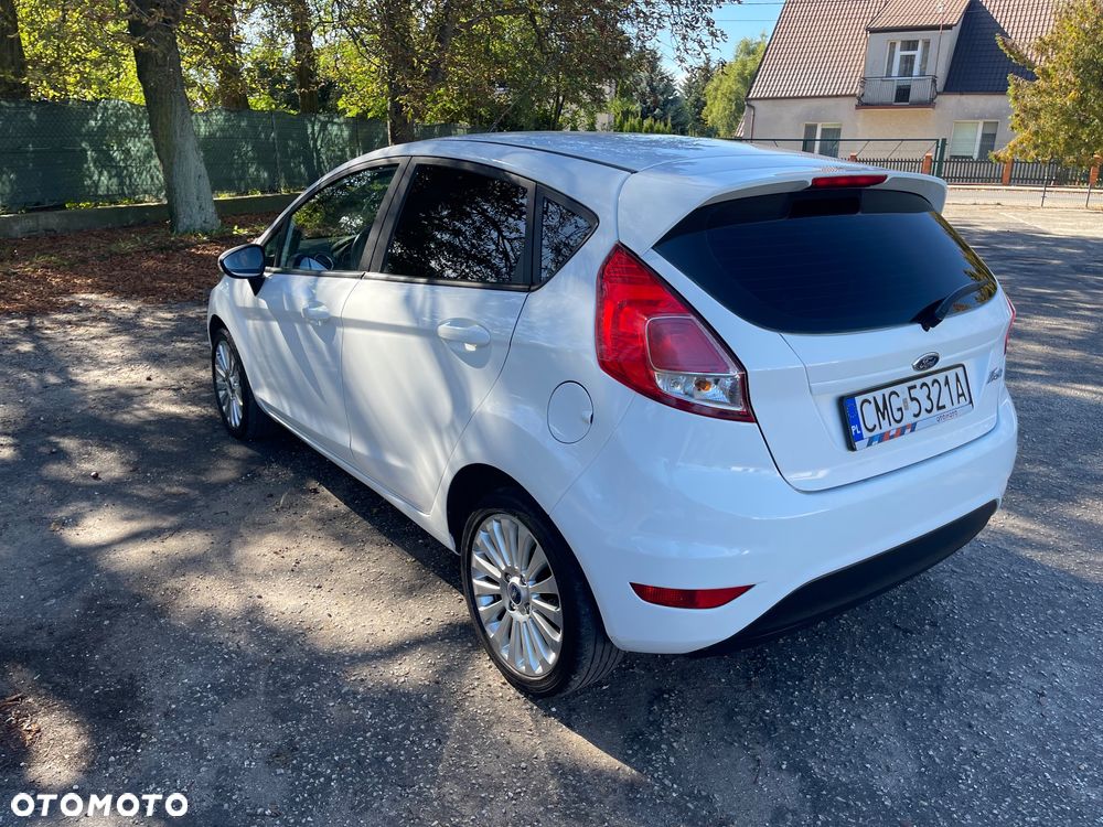Ford Fiesta 1.25 Titanium - 10