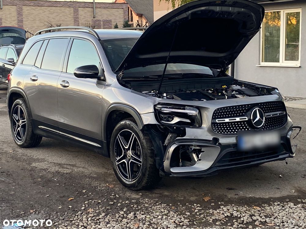 Mercedes-Benz GLB 200 AMG Line 7G-DCT - 11