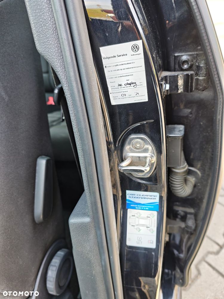 Volkswagen Golf 1.6 TDI BMT Highline - 25