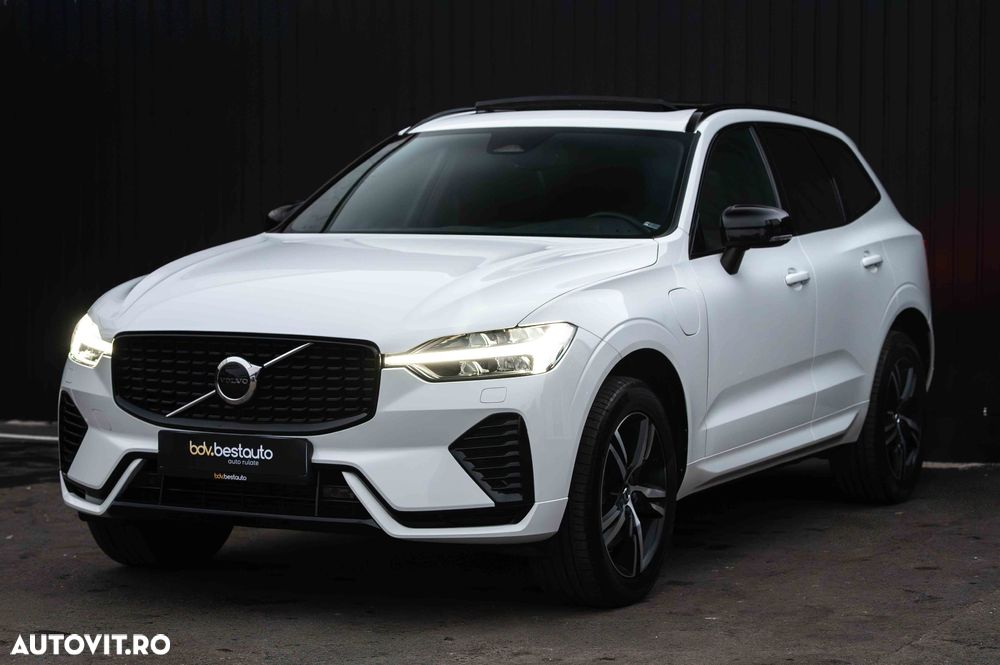 Volvo XC 60 Recharge T6 Twin Engine eAWD R-Design Expression - 24