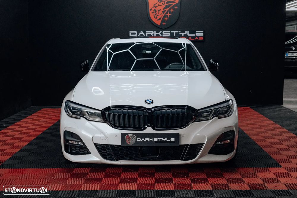 BMW 330 i Pack M Shadow Auto - 6