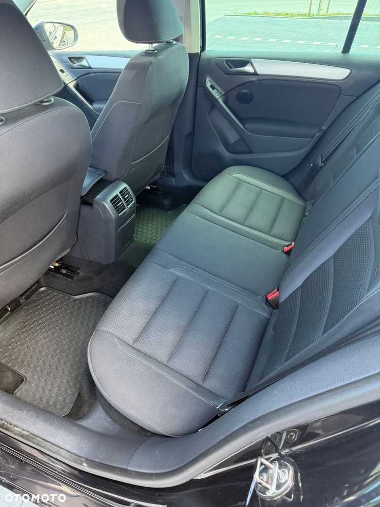 Volkswagen Golf 1.6 TDI Comfortline - 12
