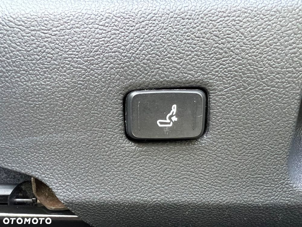 Toyota Corolla 1.8 Hybrid GPF Comfort - 17