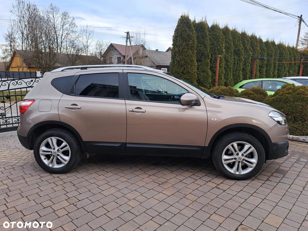 Nissan Qashqai 2.0 Tekna CVT - 1