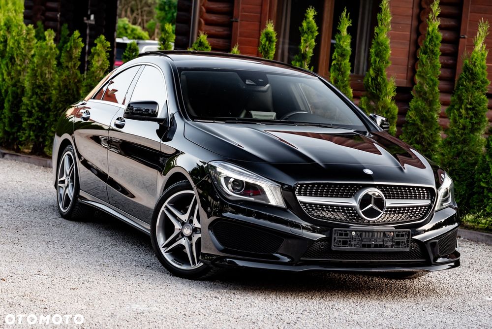 Mercedes-Benz CLA 250 7G-DCT AMG Line - 4
