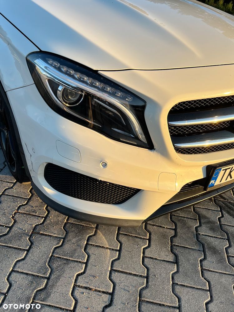Mercedes-Benz GLA 220 CDI 4-Matic - 16