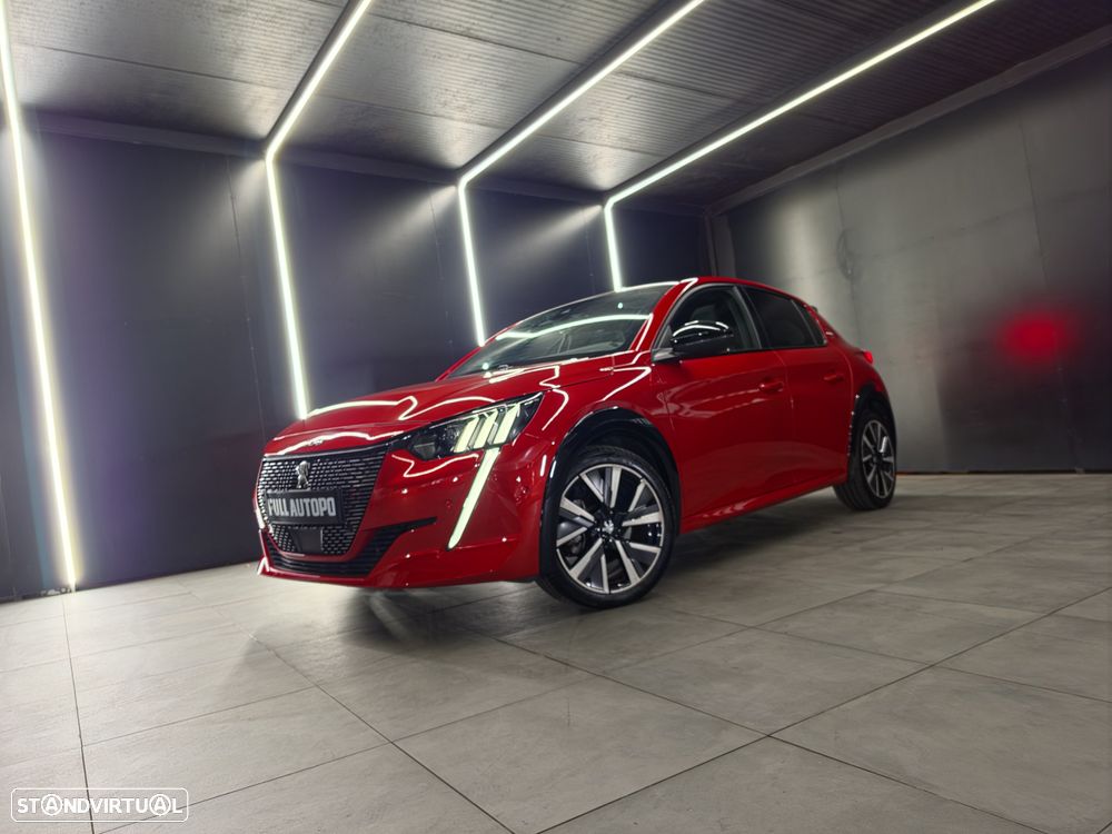 Peugeot 208 2020 photo 5