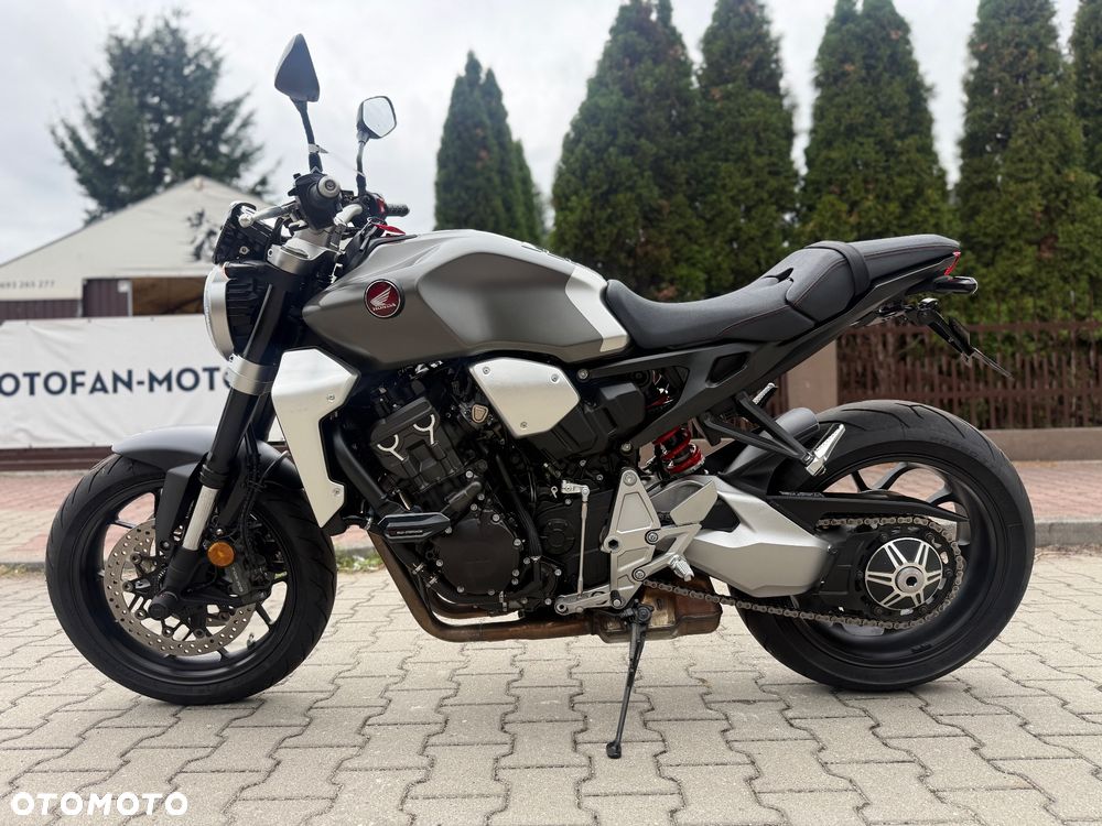 Honda CB - 17