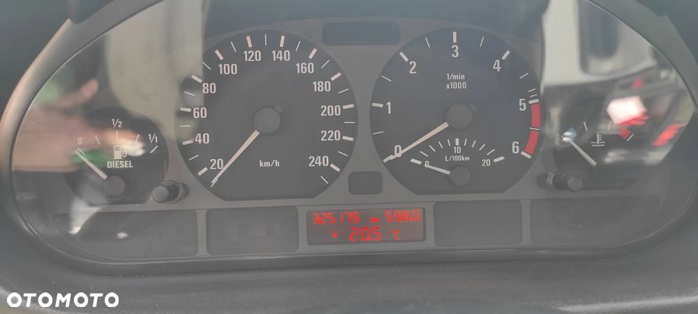 BMW Seria 3 - 11