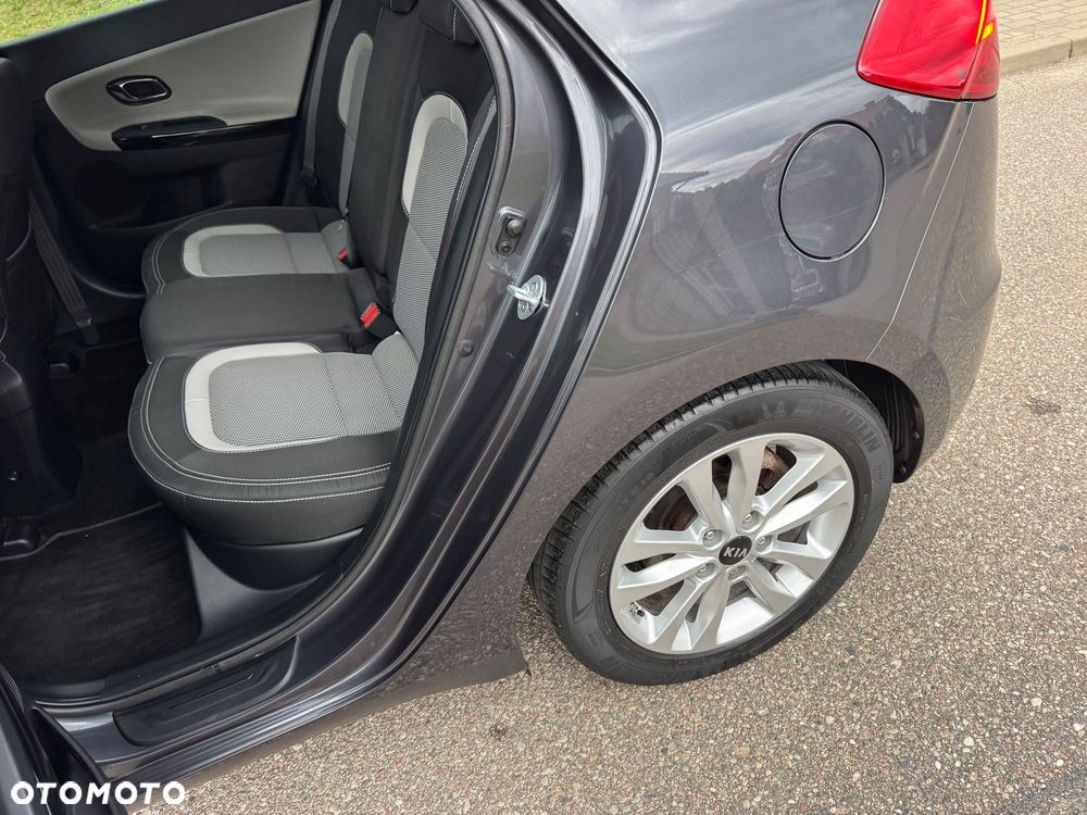 Kia Ceed 1.6 GDI Dream-Team Edition - 20