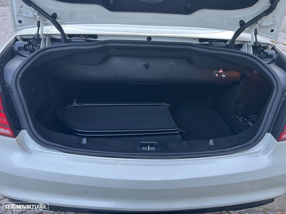 Mercedes-Benz E 220 BlueTEC Auto - 28