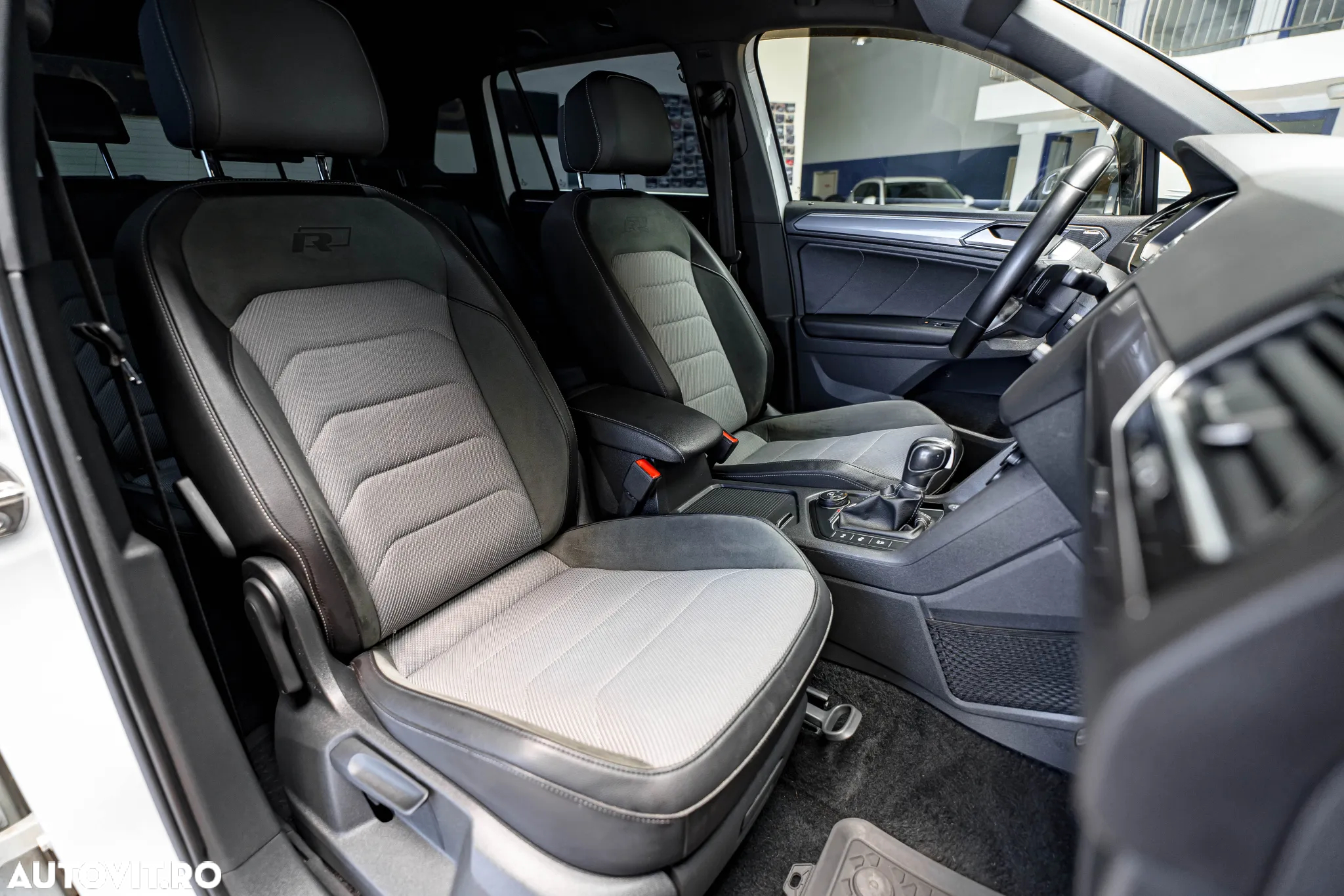 Volkswagen Tiguan 2.0 TDI DSG 4Mot Highline - 6