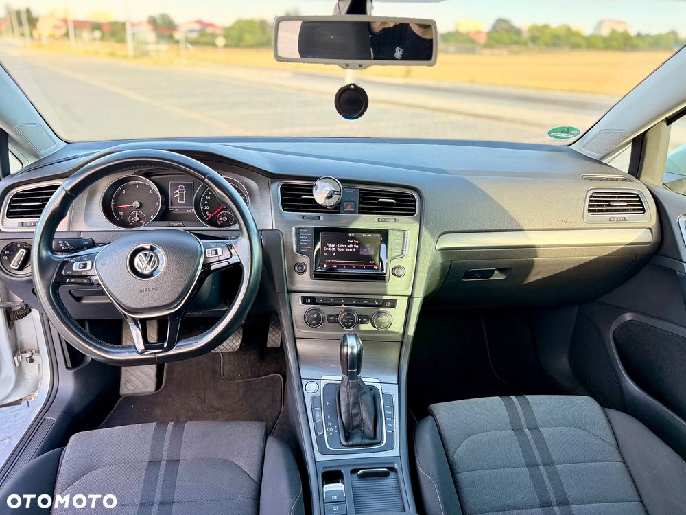 Volkswagen Golf 1.6 TDI BMT Highline DSG - 11