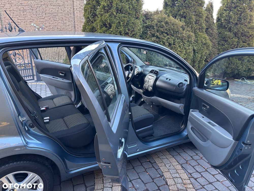 Daihatsu Sirion 1.3 - 5