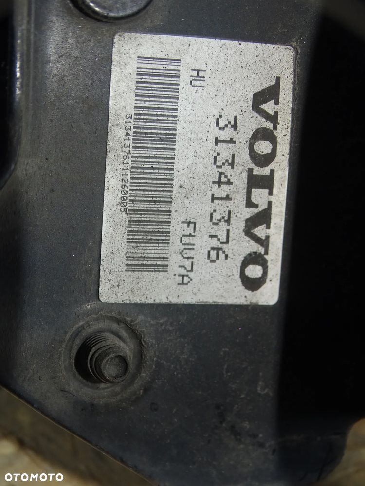 KOMPRESOR SPRĘŻARKA VOLVO S60,V60,S90,V90,XC60 2.0 T8 - 4
