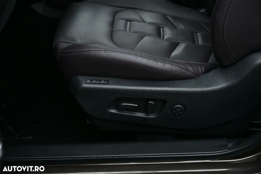 Nissan Qashqai 1.6 DCI Xtronic TEKNA+ - 17