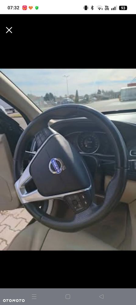 Volvo XC 60 - 4