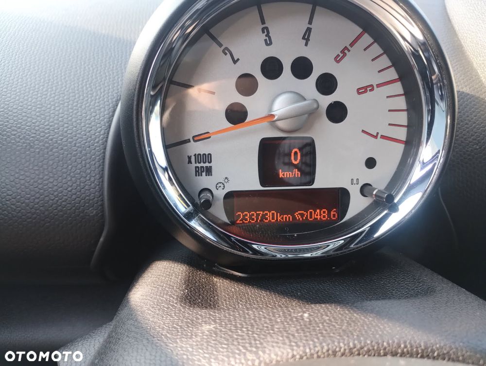 MINI Countryman One D - 8