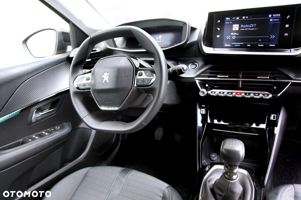 Peugeot 208 PureTech 100 Style - 11