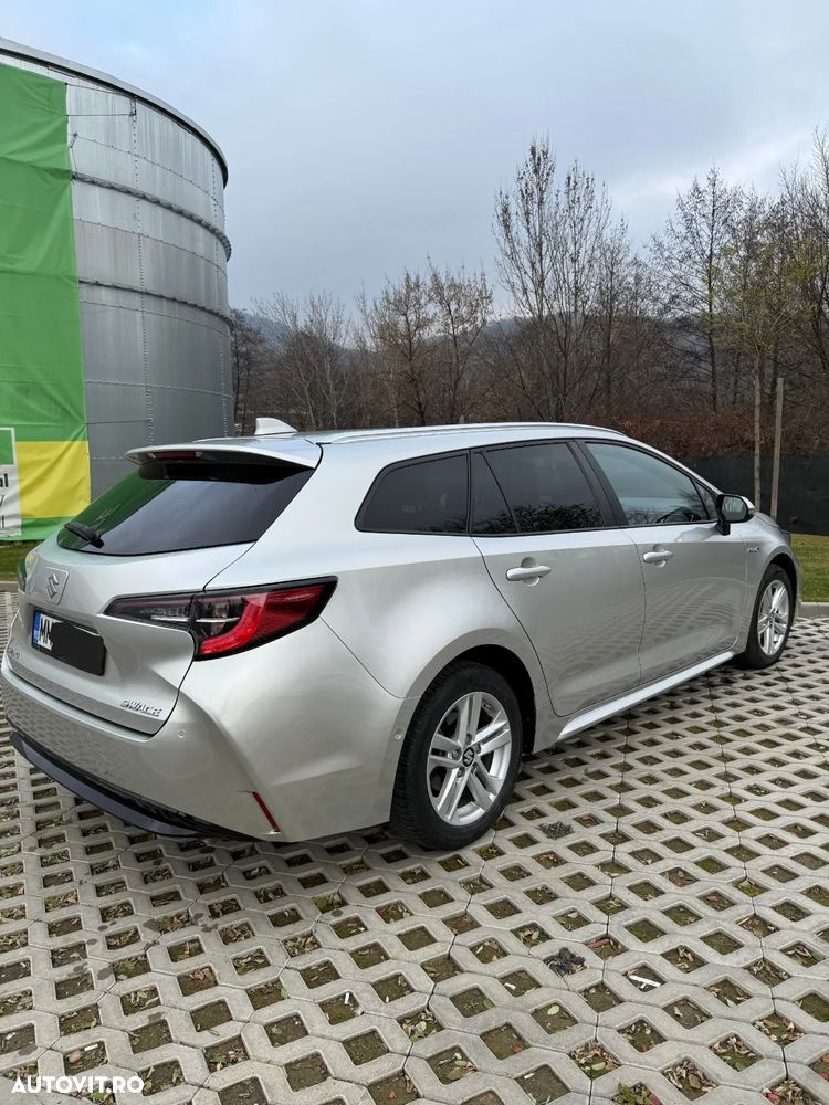 Suzuki Swace 1.8 E-CVT HEV Spirit - 8