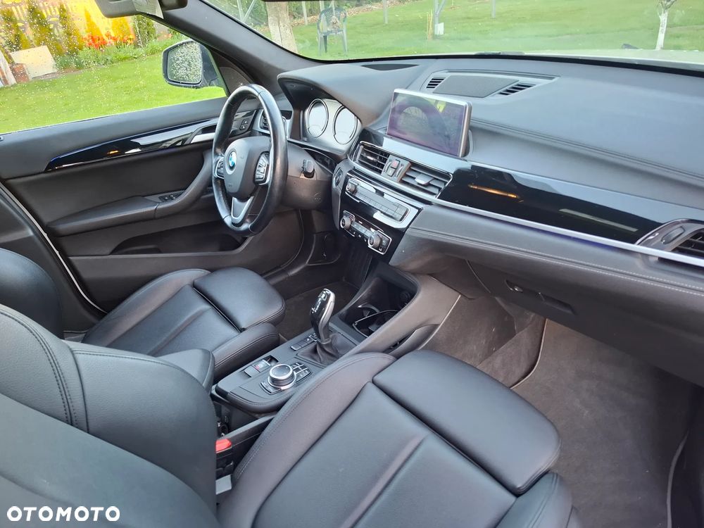 BMW X1 xDrive28i xLine - 16