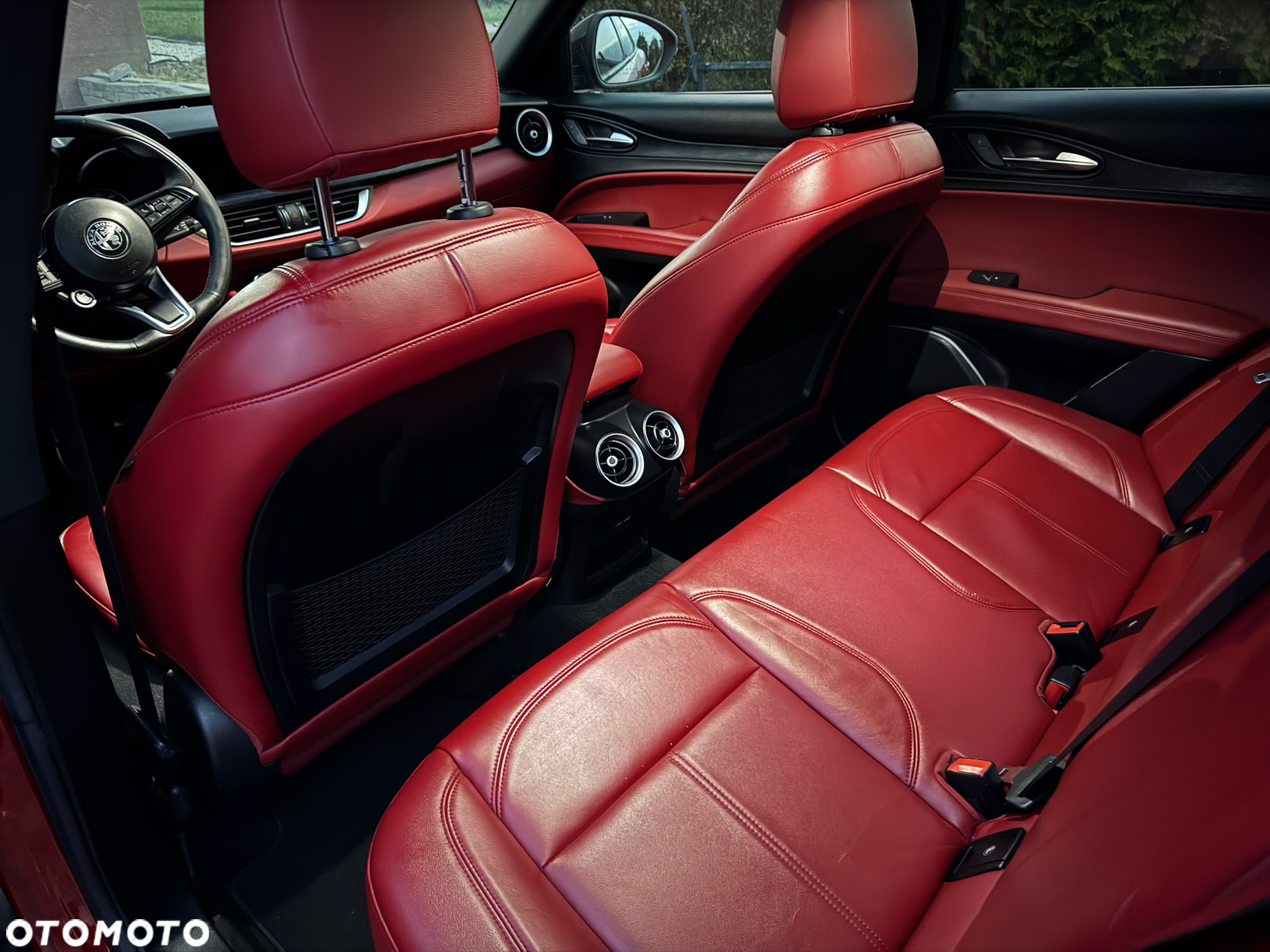 Alfa Romeo Stelvio - 18