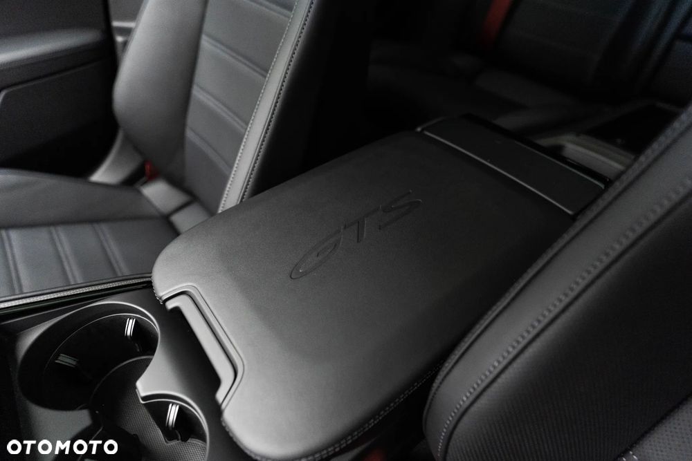Porsche Panamera GTS - 34