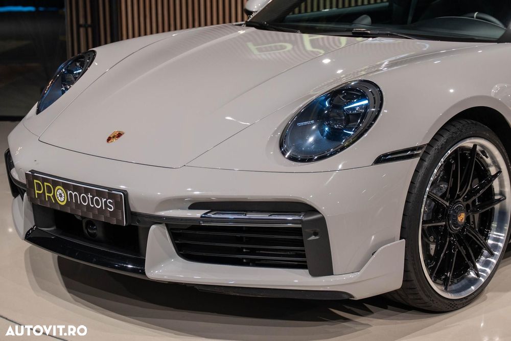 Porsche 911-TURBO-S - 6