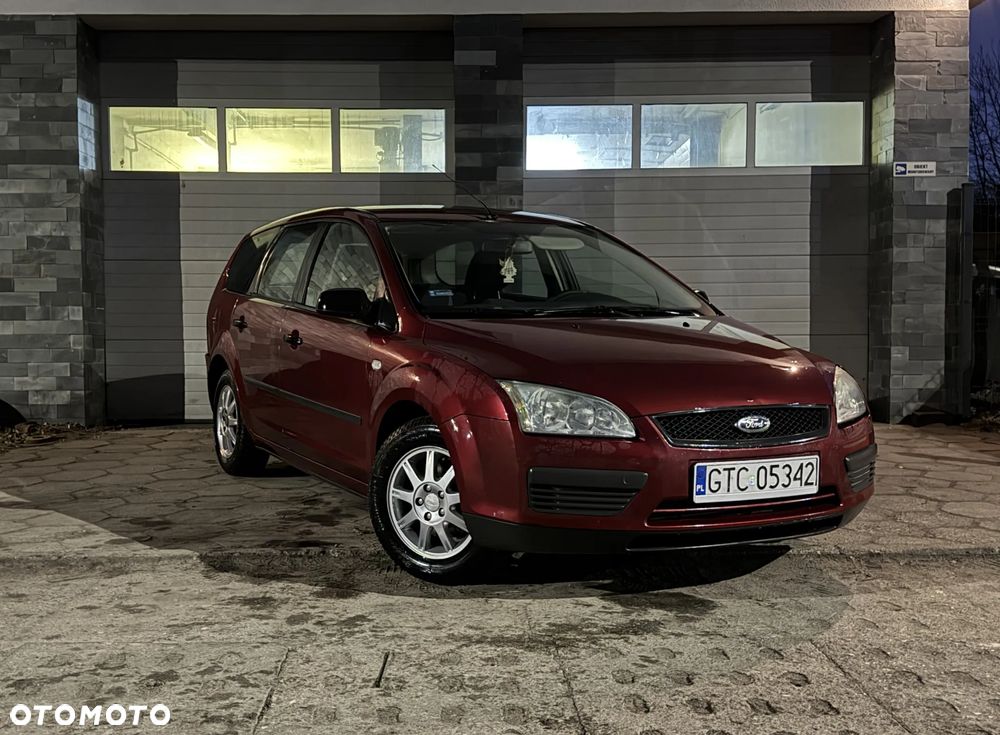 Ford Focus 1.6 TDCi Ambiente DPF - 3