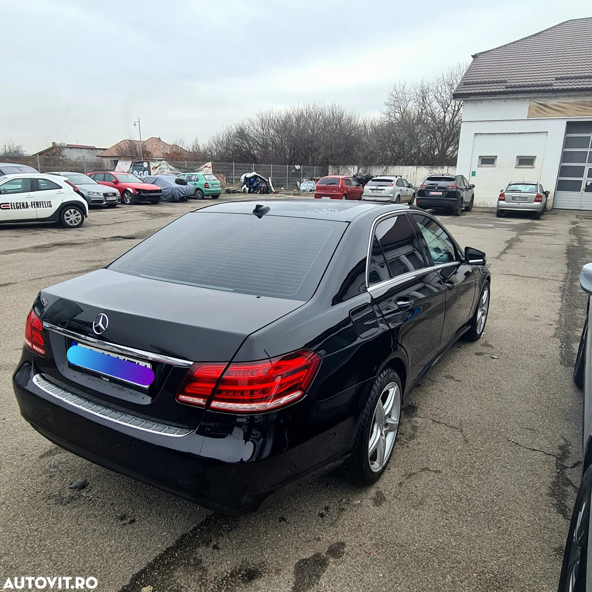 Mercedes-Benz E 200 BlueTEC 7G-TRONIC Edition - 3