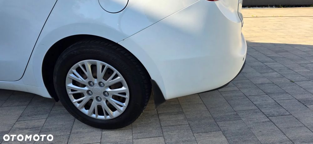 Kia Ceed 1.6 CRDi L Business Line DCT - 25