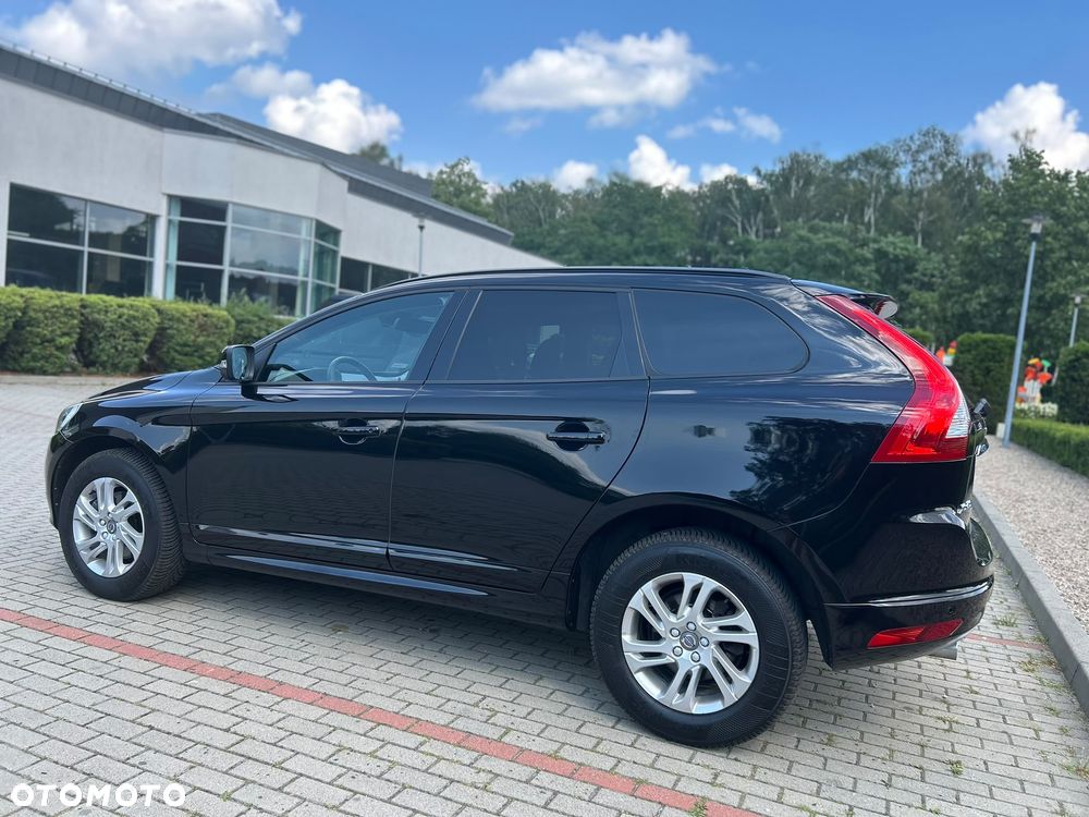 Volvo XC 60 ver-d3-drive--e-kinetic - 9