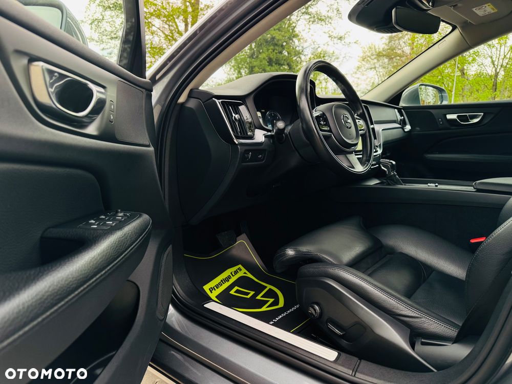 Volvo V60 D3 Geartronic Momentum Pro - 29