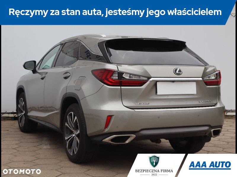 Lexus RX - 5