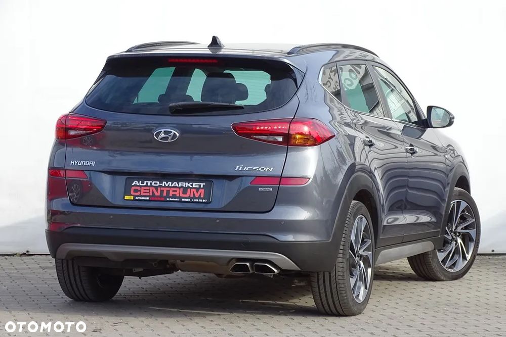 Hyundai Tucson 2.0 CRDi 4WD Automatik Premium - 14