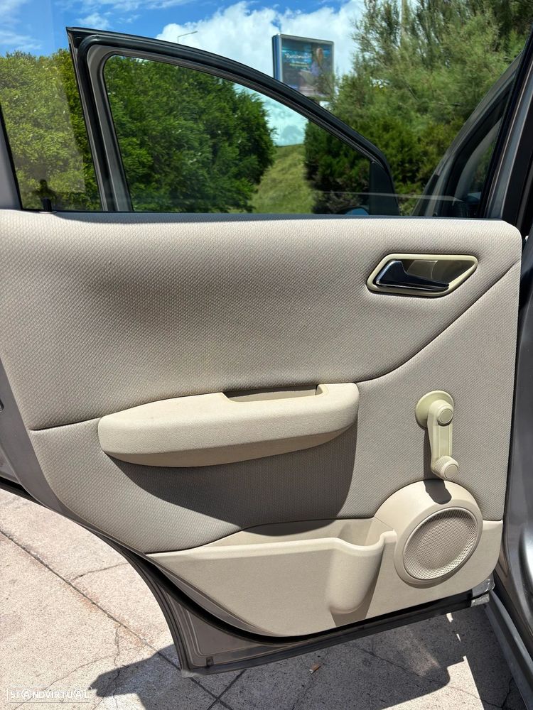 Mercedes-Benz A 150 Classic - 30
