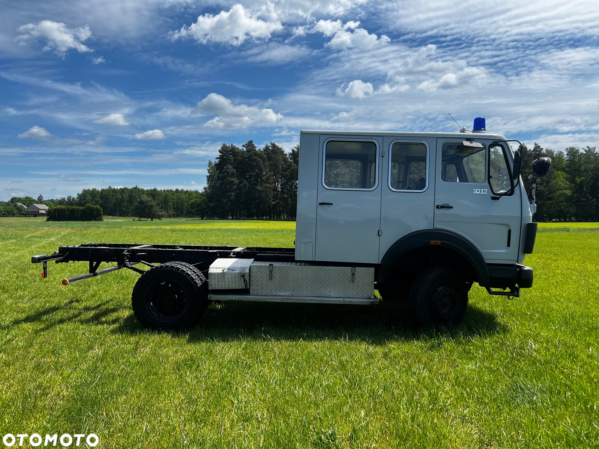 Mercedes-Benz 1017 - 5