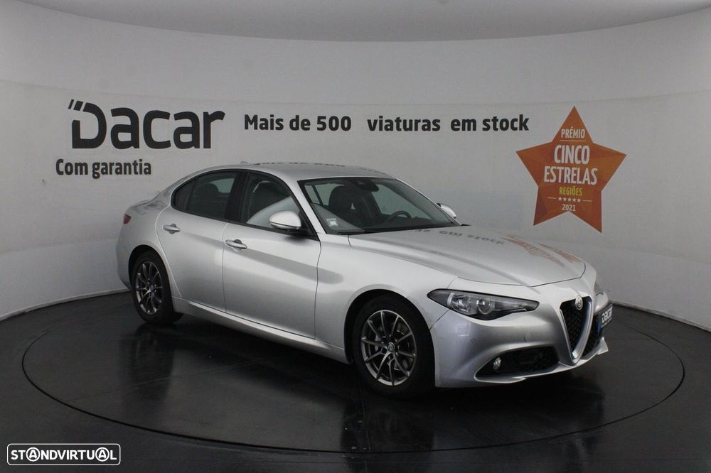 Alfa Romeo Giulia 2.2 D - 2