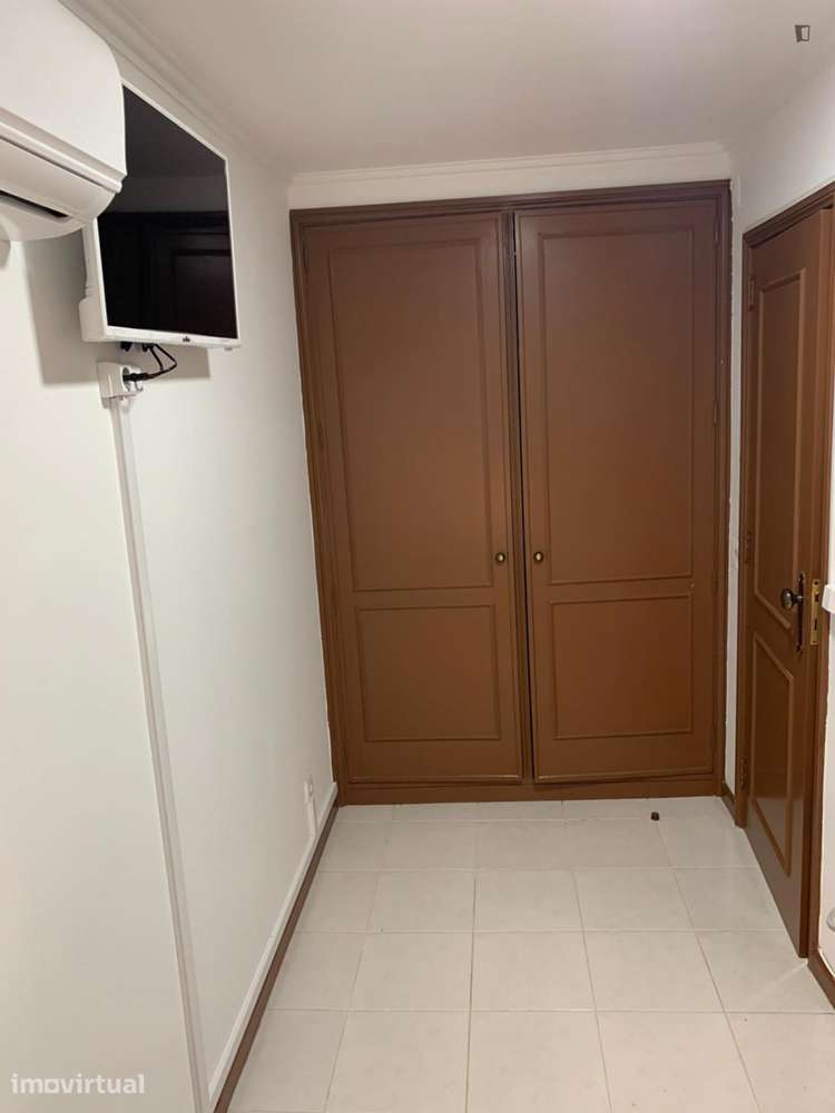 Quarto - localizado em Bonfim Porto - Grande imagem: 5/9