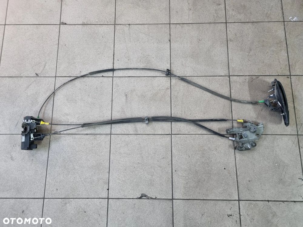 KLAMPA ZAMEK LINKI DRZWI PRAWYCH SUWANYCH TRAFIC VIVARO  01-14r. - 1